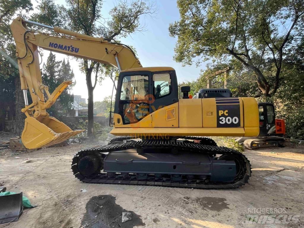 Komatsu PC 300 Гусеничные экскаваторы