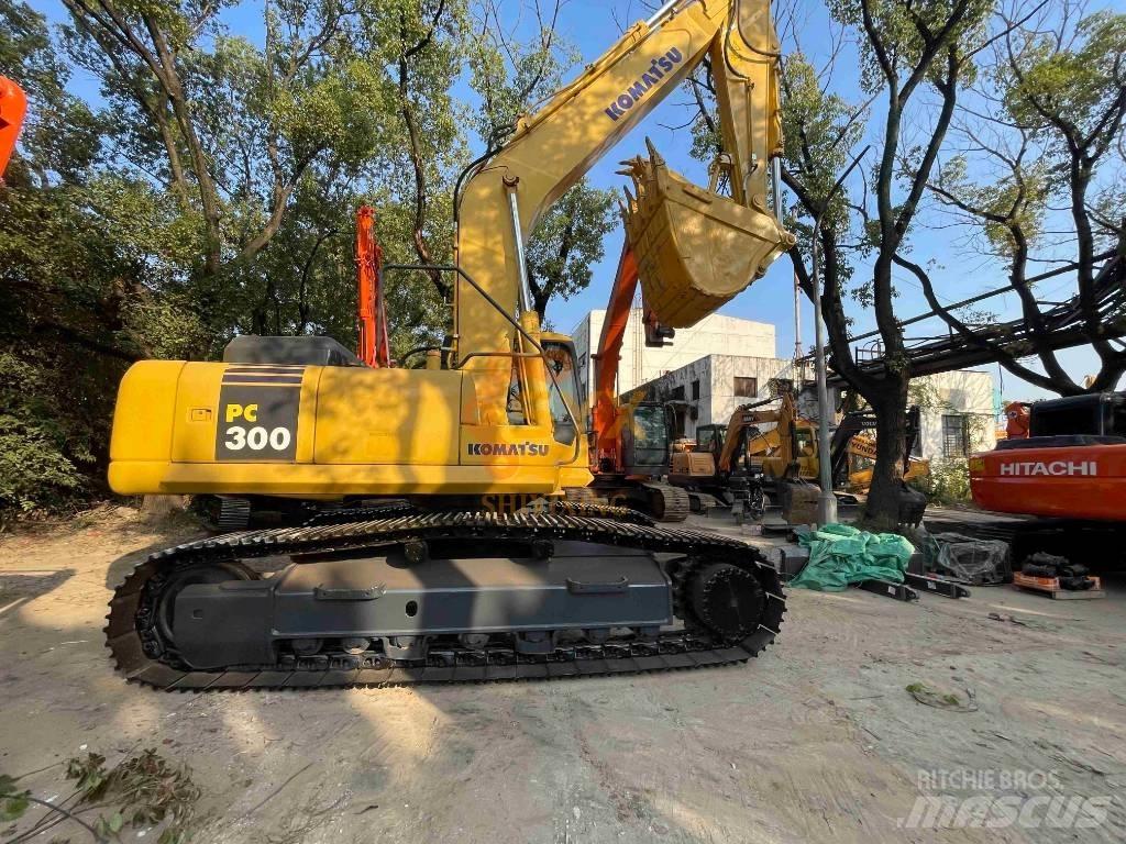 Komatsu PC 300 Гусеничные экскаваторы