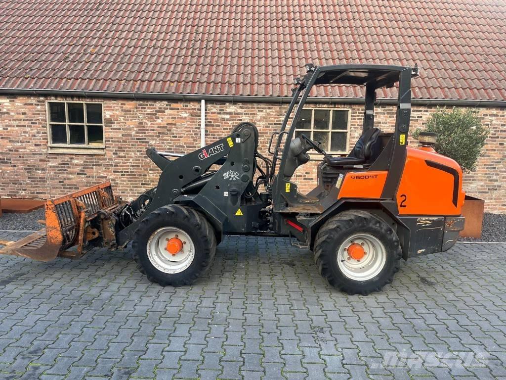 GiANT V 6004 T Малые погрузчики