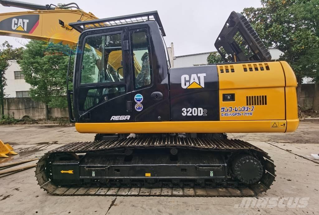 CAT 320d2 Гусеничные экскаваторы