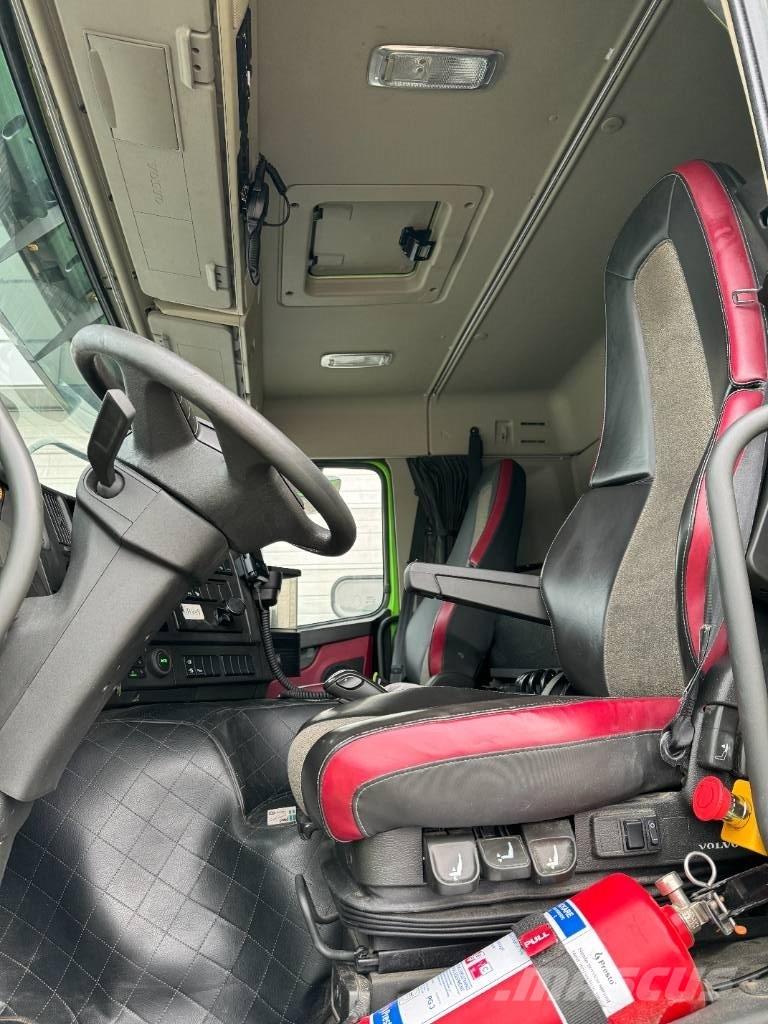 Volvo FM 8*4 Грузовики-Самосвалы