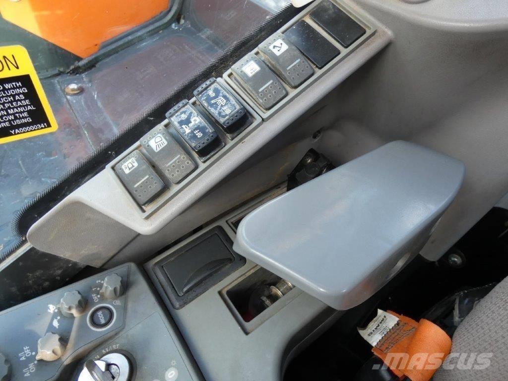 Hitachi 85 Zaxis USB Малые экскаваторы 7т-12т