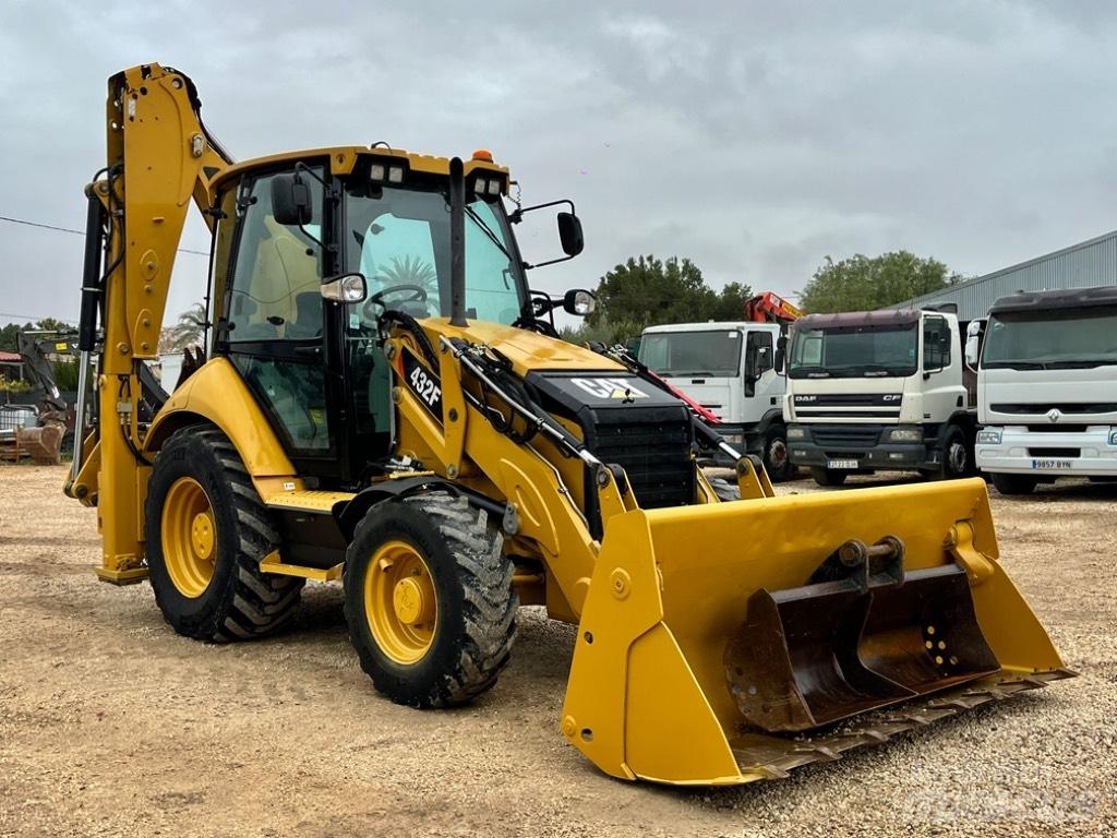 CAT 432 F Экскаваторы-погрузчики