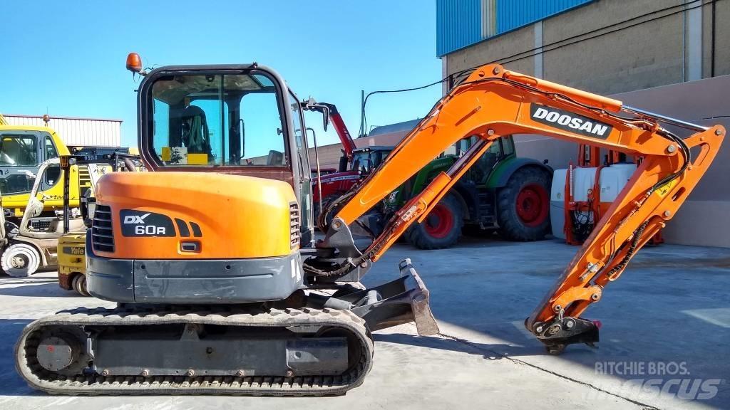 Doosan DX 60 R Мини-экскаваторы