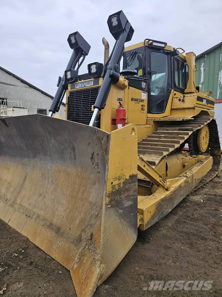 CAT D 6 R III Гусеничные бульдозеры