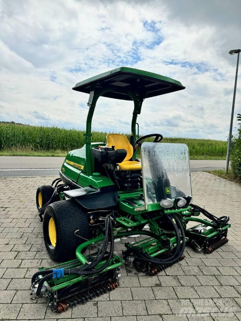 John Deere 8700 A Косилки фарватера