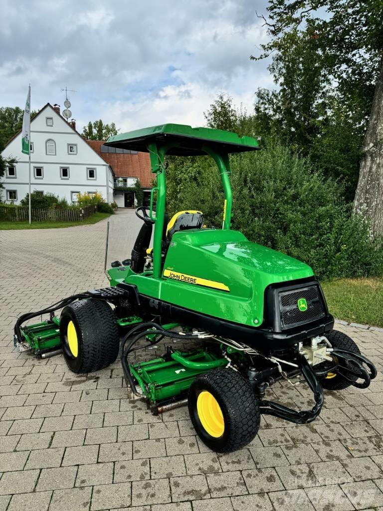 John Deere 8700 A Косилки фарватера