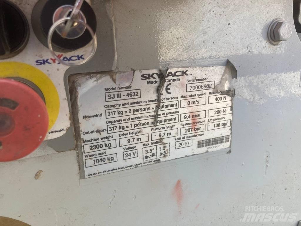 SkyJack SJ III 4632 Ножничные подъемники