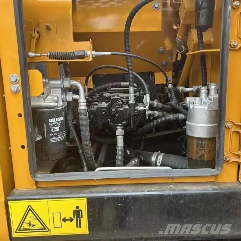 Sany SY 135 Гусеничные экскаваторы