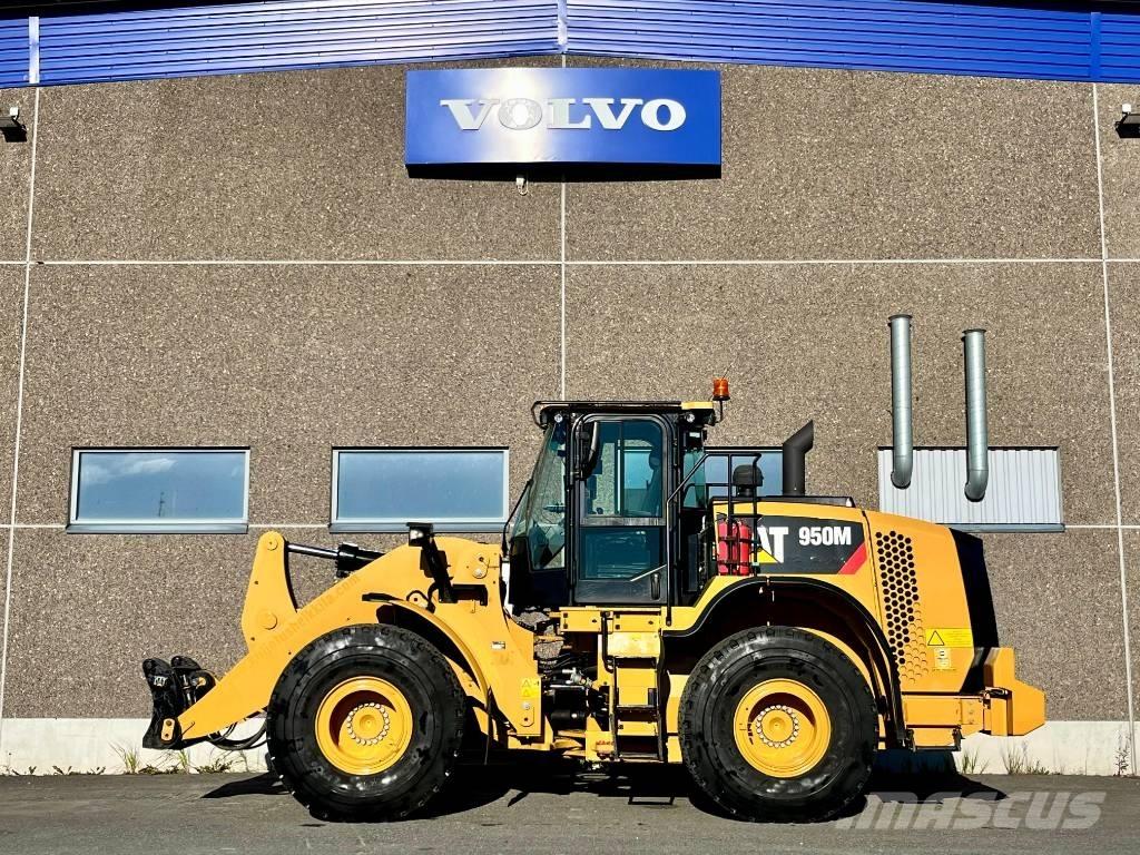 CAT 950 M Фронтальные погрузчики