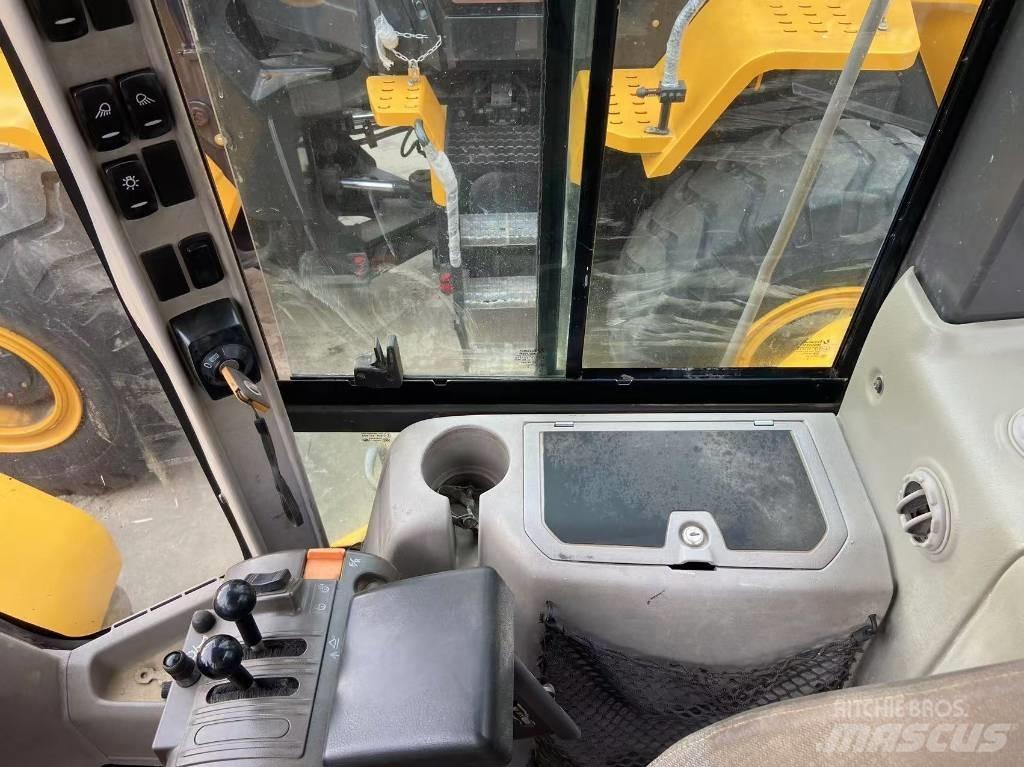 Volvo L 105 Фронтальные погрузчики