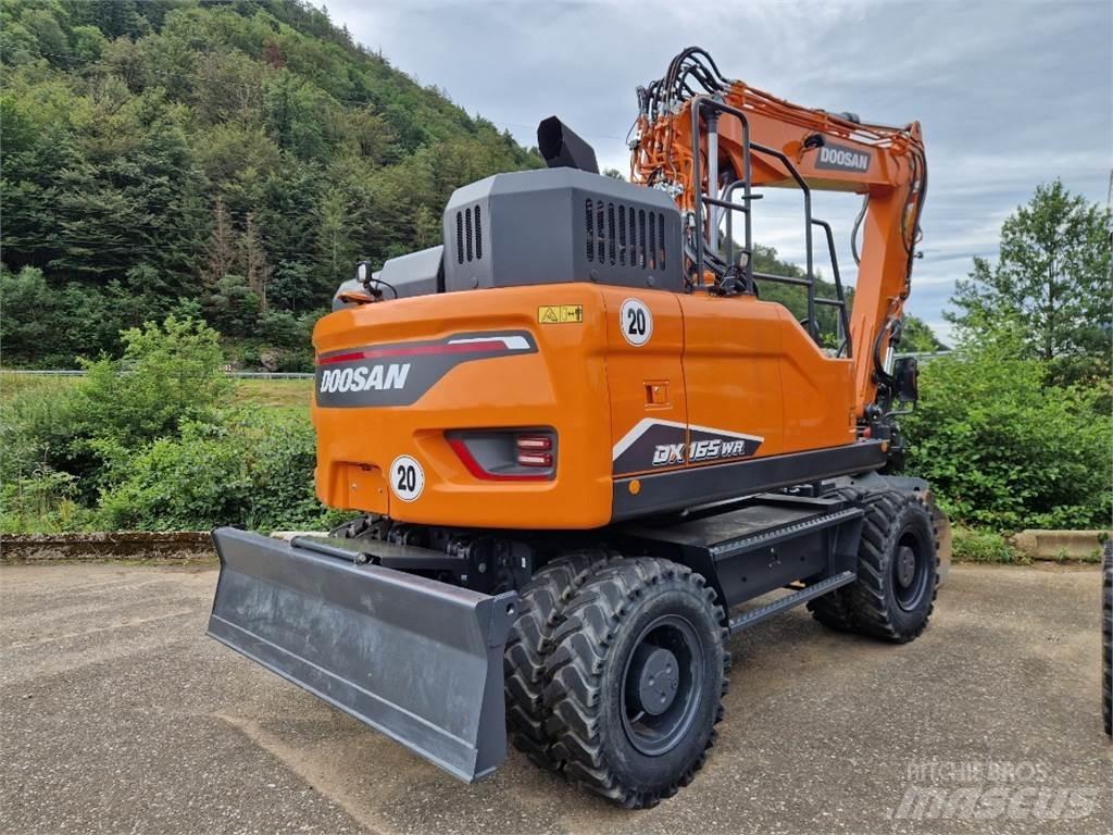 Doosan DX165WR-7 Колёсные экскаваторы