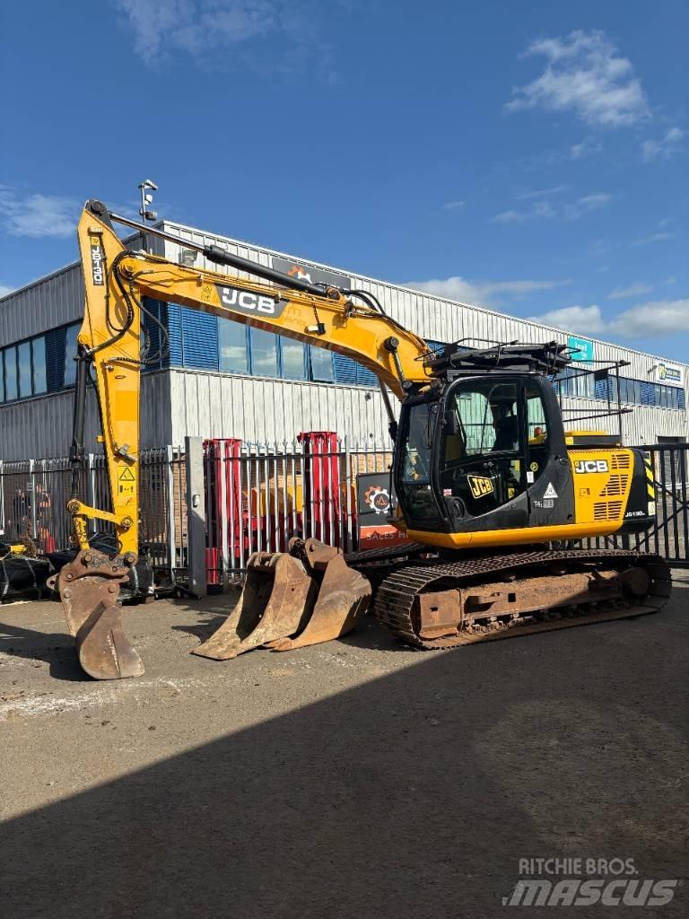 JCB JS 130 LC Гусеничные экскаваторы