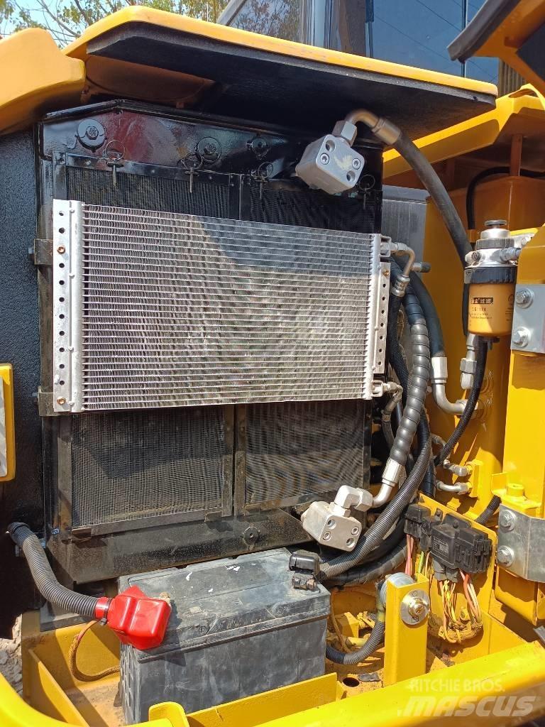 CAT 306 Мини-экскаваторы