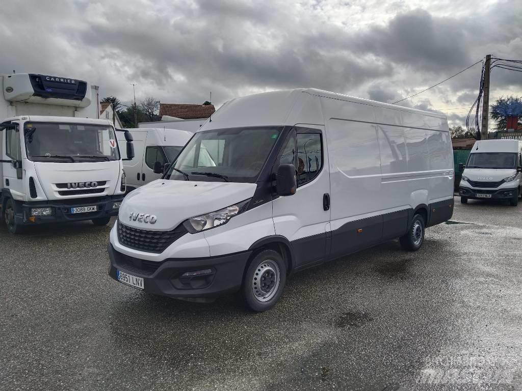 Iveco DAILY 35S16 Цельнометаллический фургоны