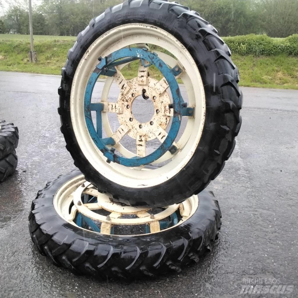Michelin 230/95R44 Шины и колёса