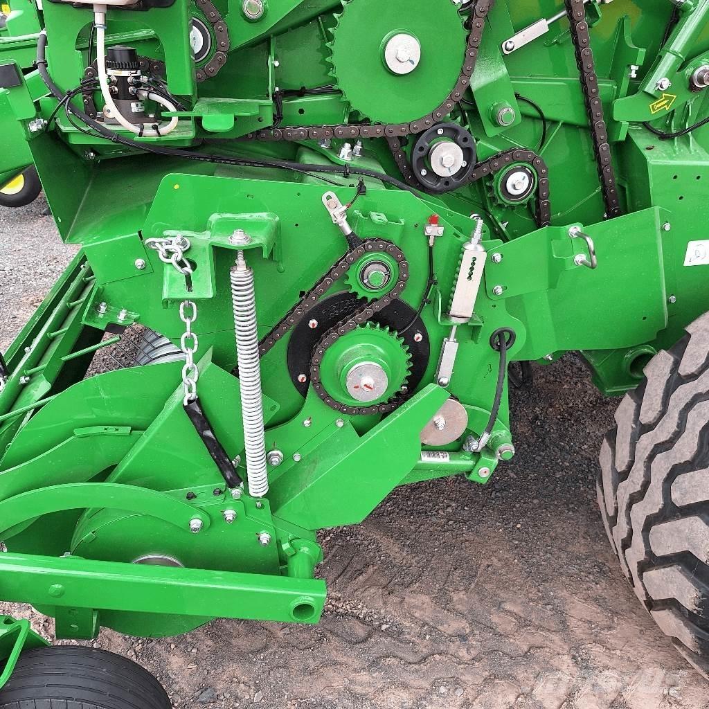 John Deere V461M Рулонные пресс-подборщики