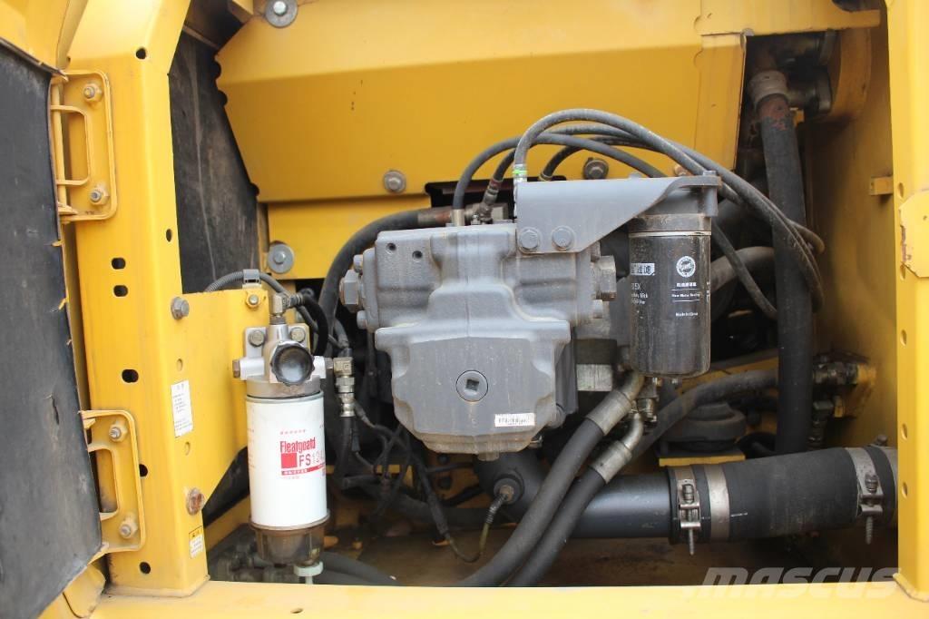 Komatsu PC 240 LC-8 Гусеничные экскаваторы