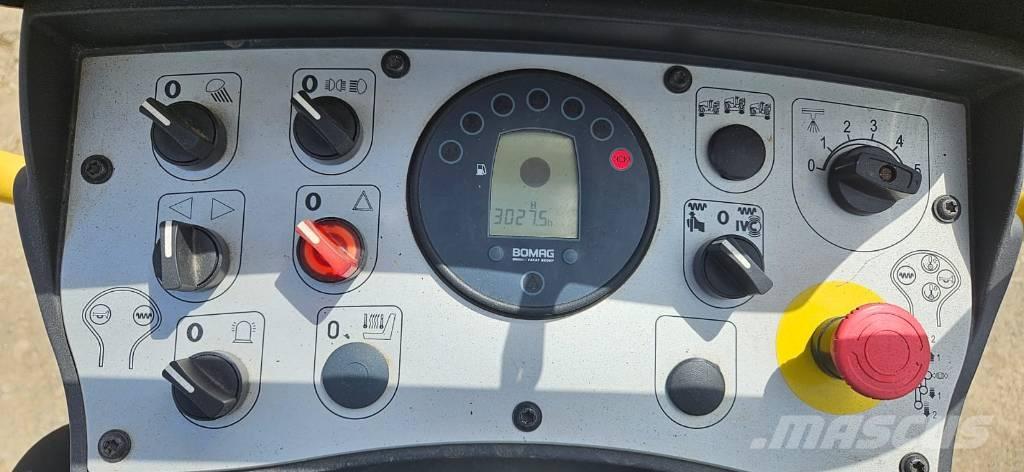 Bomag BW 100 ACM-5 Комбинированные катки