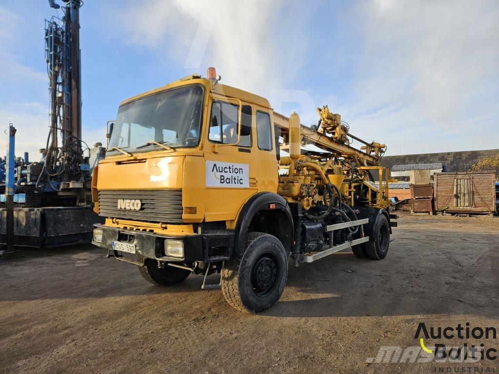 Iveco 180-25 Гусеничные буровые установки