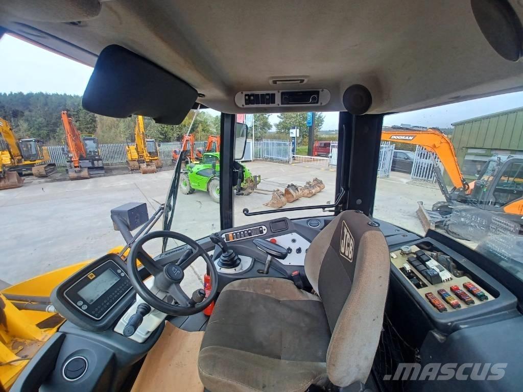 JCB 456E Фронтальные погрузчики