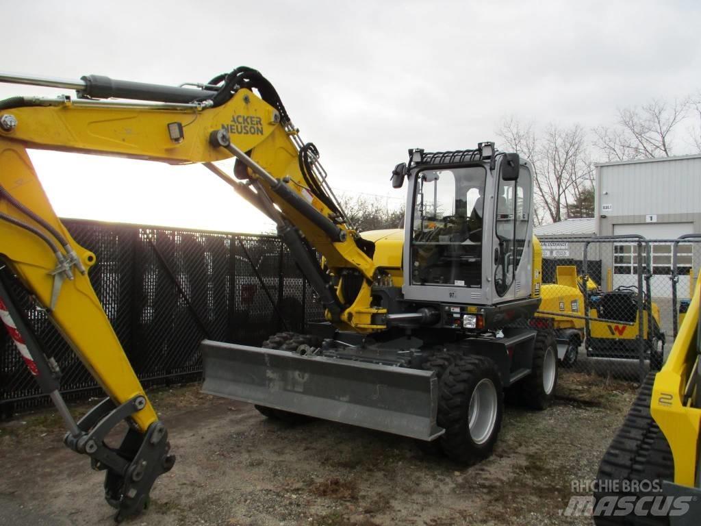 Wacker Neuson EW 100 Колёсные экскаваторы