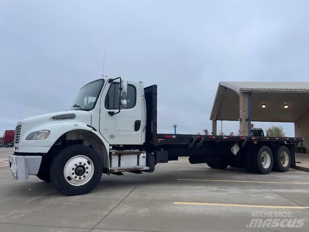 Freightliner M 106 Грузовики-платформы/боковая разгрузка