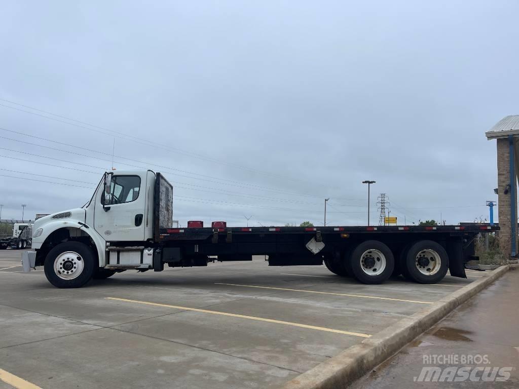 Freightliner M 106 Грузовики-платформы/боковая разгрузка