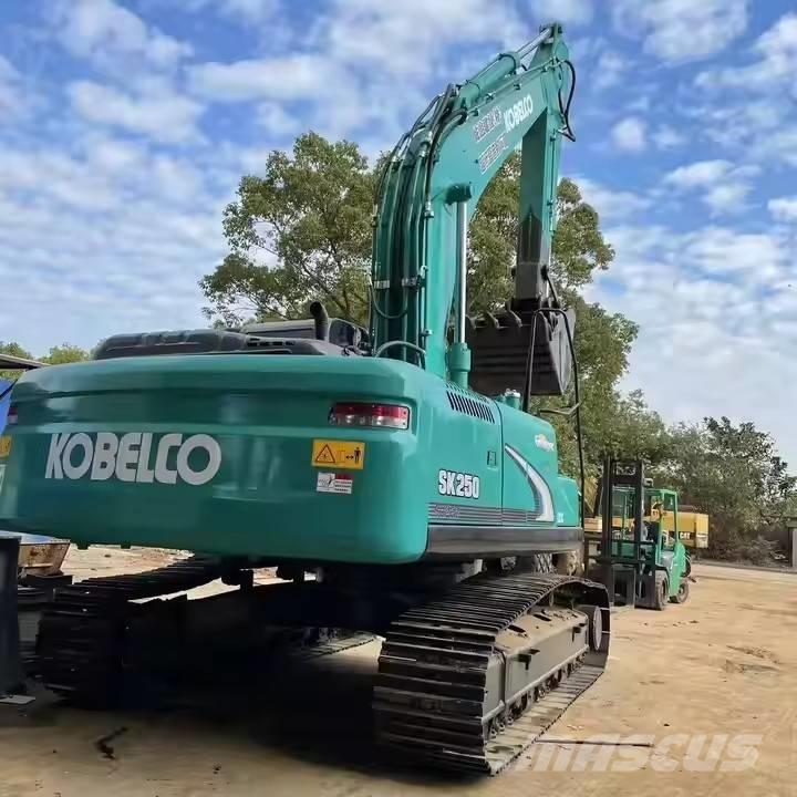 Kobelco SK 250 Гусеничные экскаваторы