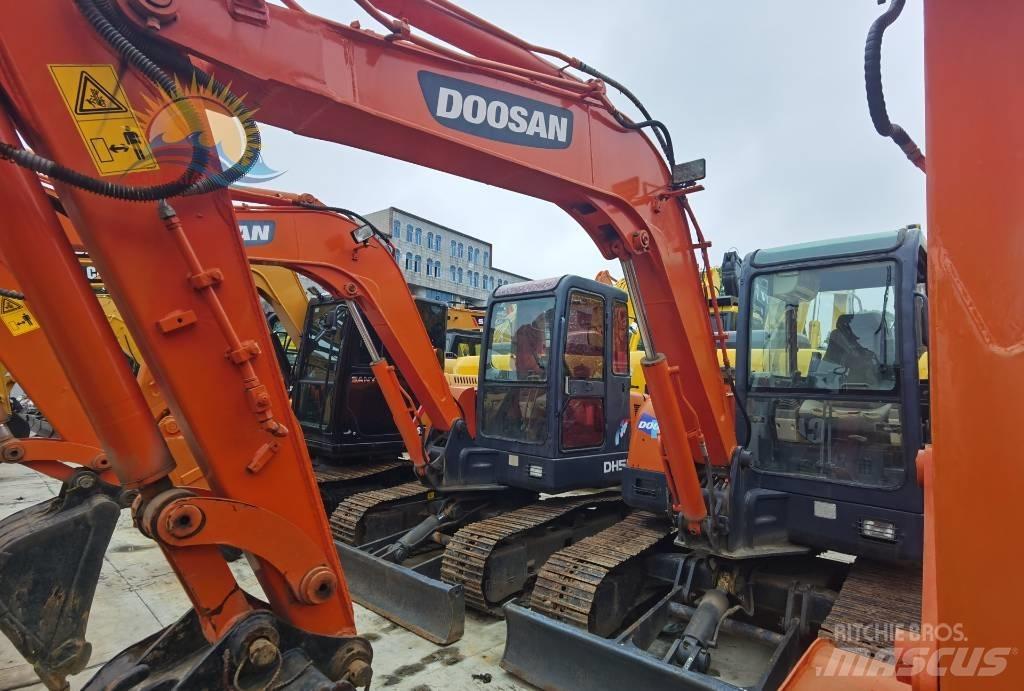 Doosan DH55 Гусеничные экскаваторы