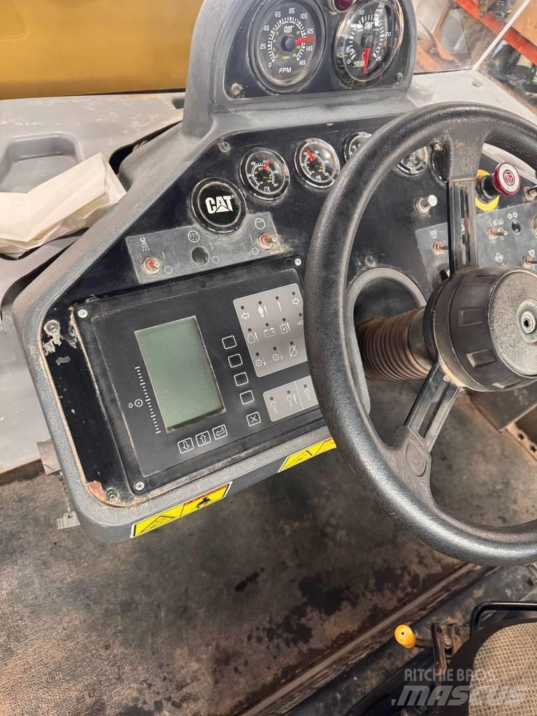 CAT RM 300 Ресайклеры