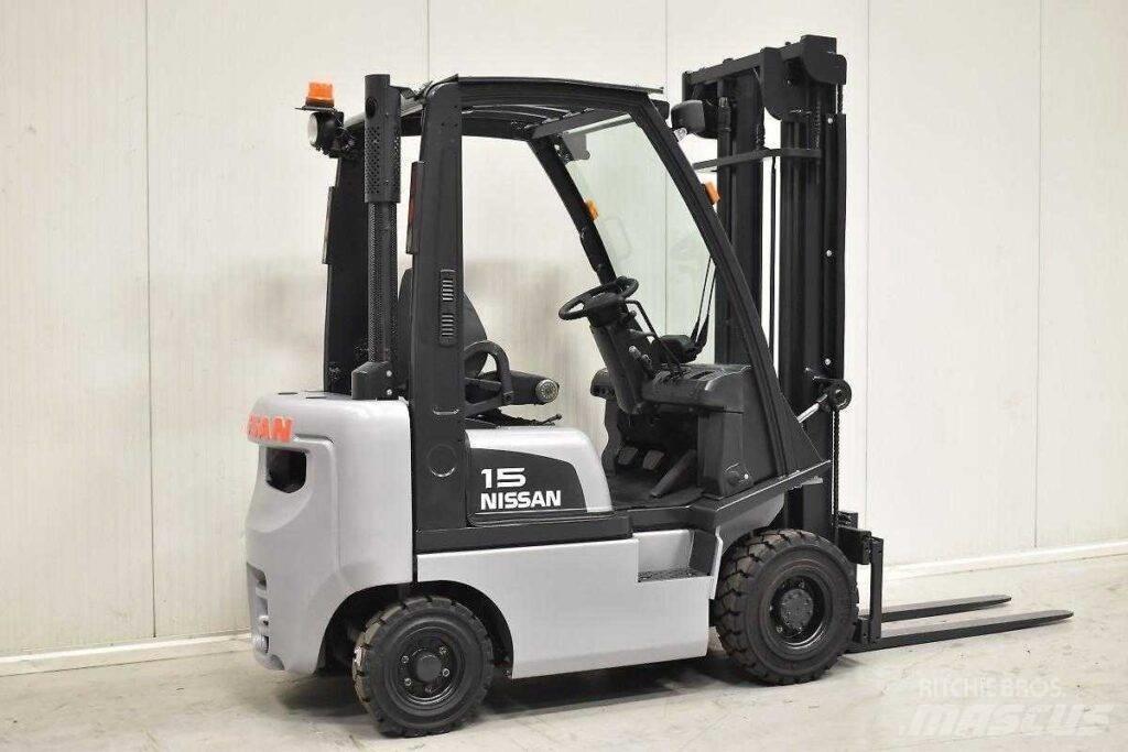 Nissan FD01A18Q Дизельные погрузчики