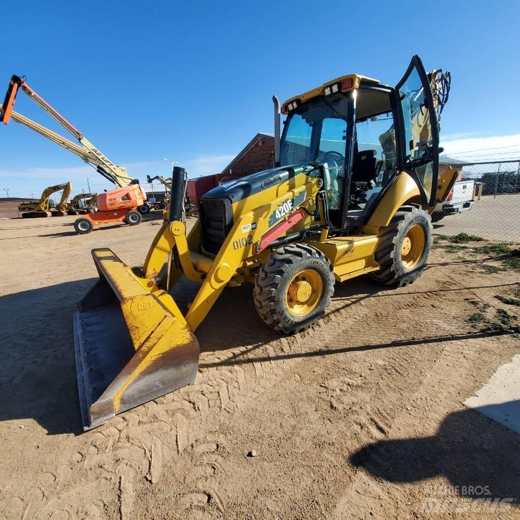 CAT 420 E Экскаваторы-погрузчики
