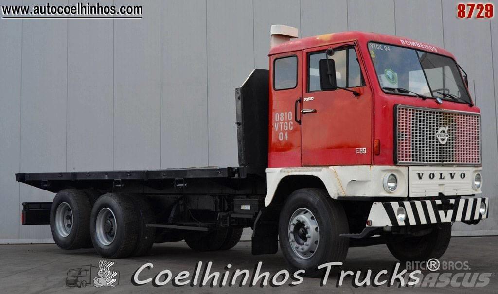 Volvo F89-42 (6x2) Грузовики-платформы/боковая разгрузка