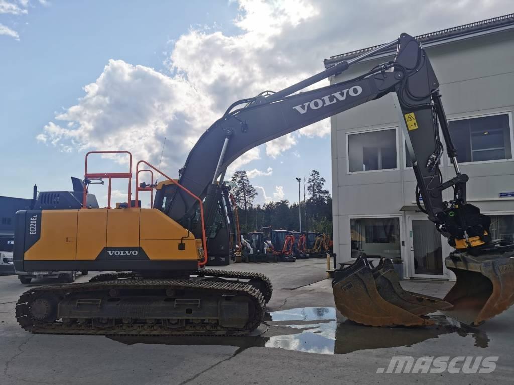 Volvo EC 220 E Гусеничные экскаваторы