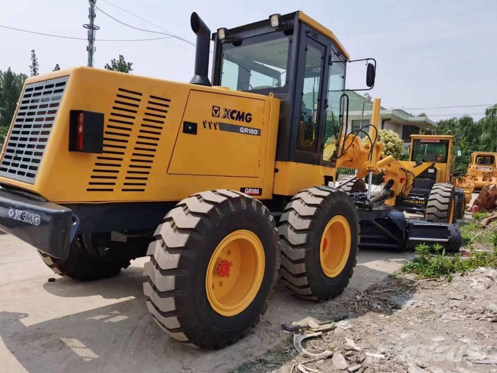 XCMG GR 180 Гусеничные экскаваторы