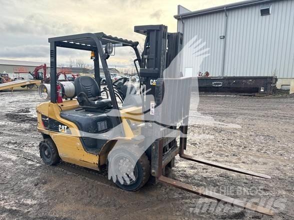 CAT P5000 Дизельные погрузчики