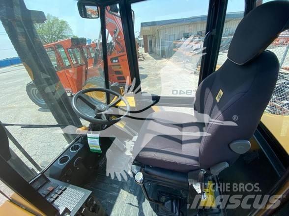 JCB 940 Внедорожные погрузчики