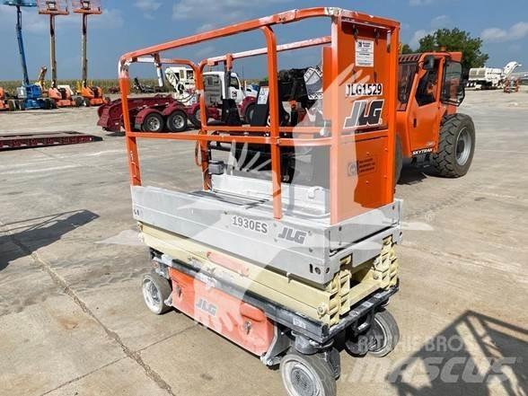 JLG 1930ES Ножничные подъемники