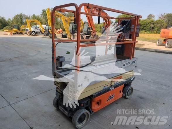 JLG 1930ES Ножничные подъемники