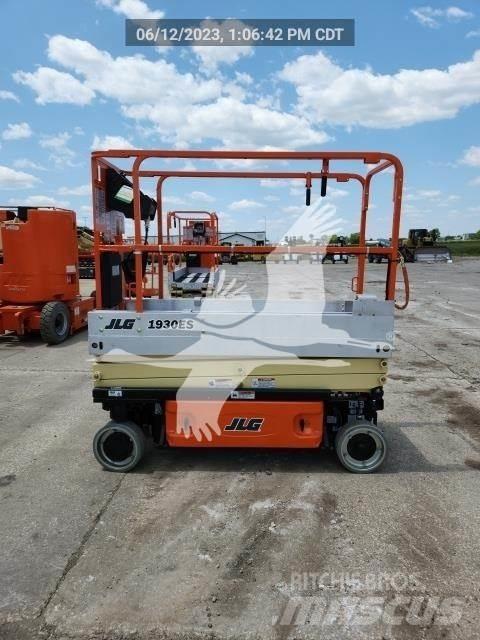 JLG 1930ES Ножничные подъемники