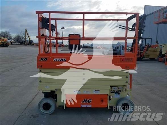 JLG 2632ES Ножничные подъемники