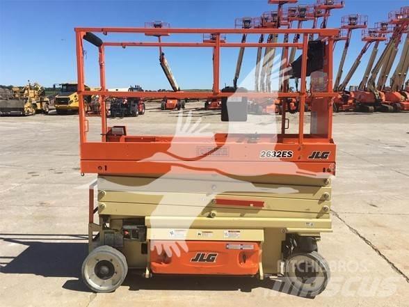 JLG 2632ES Ножничные подъемники