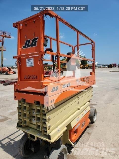 JLG 2632ES Ножничные подъемники