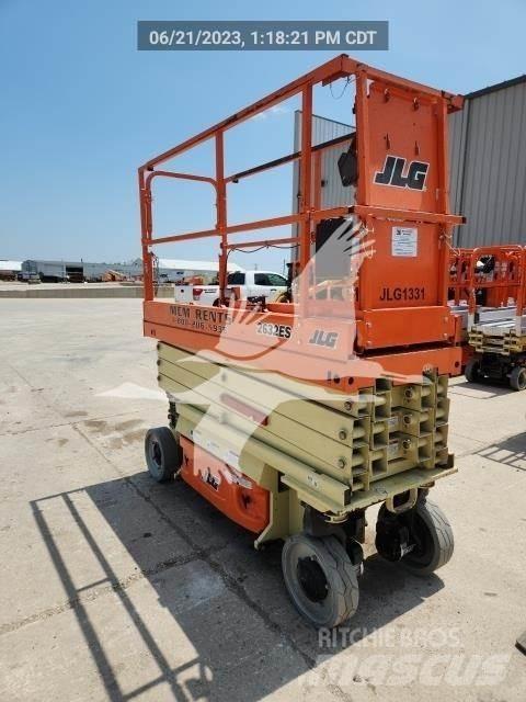 JLG 2632ES Ножничные подъемники