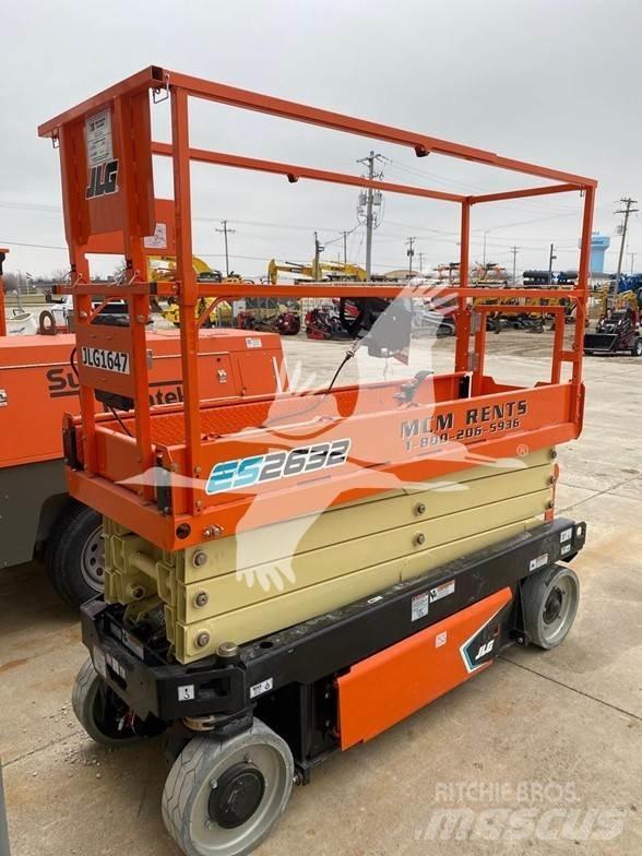 JLG 2632ES Ножничные подъемники
