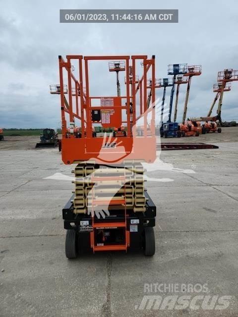 JLG 4045R Ножничные подъемники