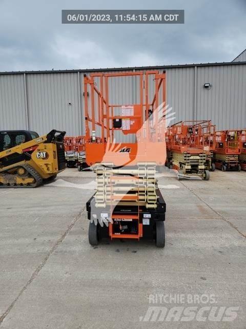JLG 4045R Ножничные подъемники