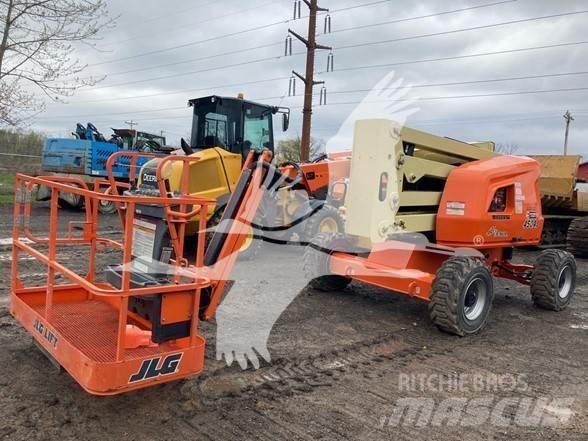JLG 450AJ Коленчатые подъемники