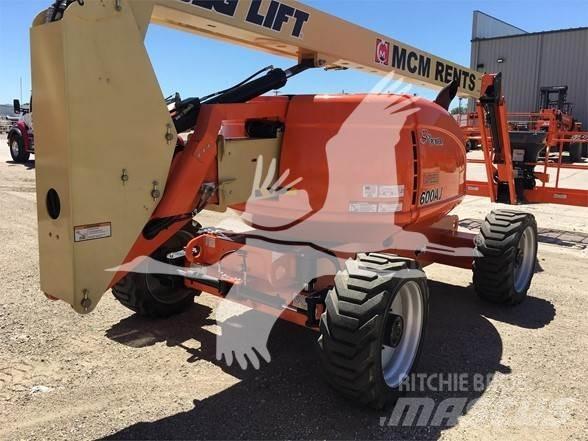 JLG 600AJ Коленчатые подъемники